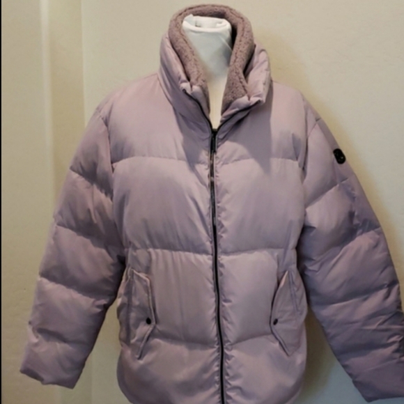 Bernardo Purple Duck Down Coat Fully Lined Two Front Pockets Puffer Size Large - Picture 2 of 9